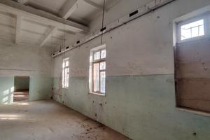 комерційна за адресою Миру просп. (Леніна), 14