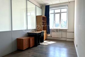 комерційна за адресою Велика Васильківська вул. (Червоноармійська), 74