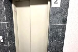 комерційна за адресою Кришталева вул., 1-А