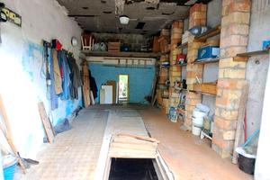 комерційна за адресою Валерія Лобановського просп. (Червонозоряний), 8а