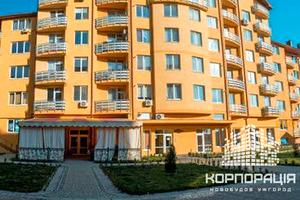 комерційна за адресою Олександра Богомольця вул., 22