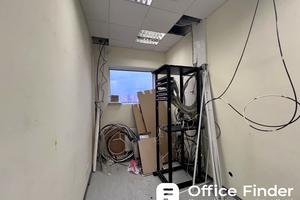комерційна за адресою Володимирська вул., 101
