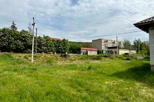 дом по адресу Острівська