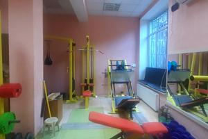 комерційна за адресою Захисників України вул. (1-го Травня), 19