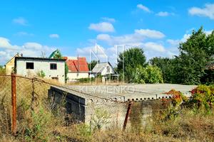 ділянка за адресою Садова