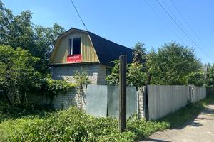 участок по адресу Садовая ул.