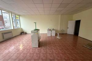 комерційна за адресою Святошинська вул., 40-А