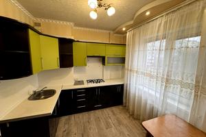 квартира за адресою Героїв просп., 12