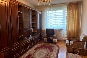квартира за адресою Симоненка вул., 1