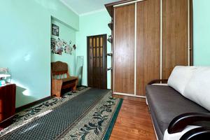 квартира за адресою Богдана Хмельницького вул., 82