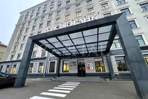 комерційна за адресою Миколи Міхновського бульв. (Дружби Народів), 19