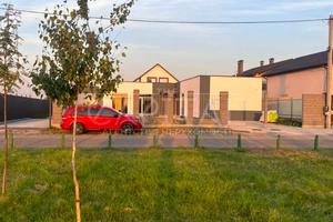дом по адресу Броварський