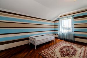 будинок за адресою с. Крихівці, Аматорська вул.