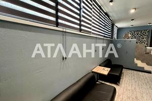 комерційна за адресою Зоопаркова вул., 8в