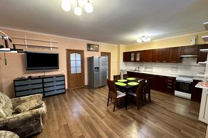 квартира по адресу Анны Ахматовой ул., 33