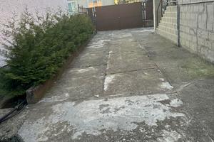 дом по адресу Молодіжна ул., 8