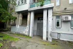 коммерческая по адресу Староказацкая ул. (Комсомольская), 68
