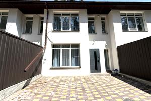 будинок за адресою Лісова