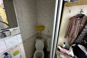 комерційна за адресою 15 Квітня вул., 2