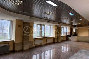 коммерческая по адресу Богдана Хмельницкого ул., 1