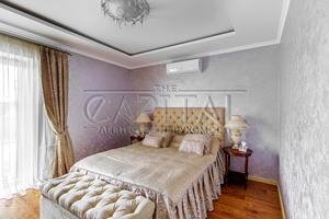 будинок за адресою Центральна вул.