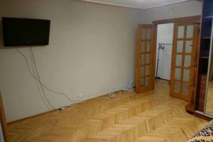 квартира за адресою Родини Крушельницьких вул., 5