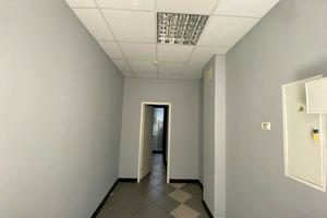 комерційна за адресою Ігорівська вул., 7
