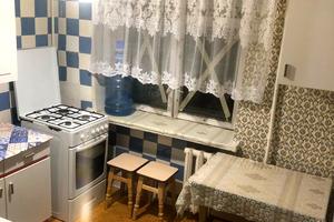 квартира за адресою Зернова вул., 6/7