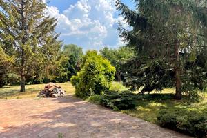 будинок за адресою Набережна