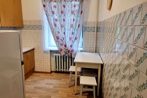 квартира за адресою Любомира Гузара просп. (Космонавта Комарова), 38-А
