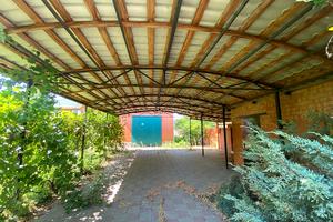 будинок за адресою Центральна вул., 13