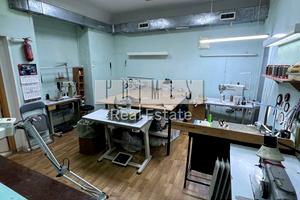 комерційна за адресою Обсерваторна вул., 9