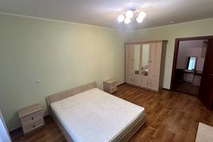 квартира за адресою Сергія Данченка вул., 1