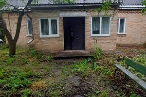 будинок за адресою 1 Травня