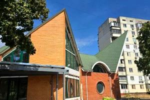 комерційна за адресою Приозерна вул., 12б