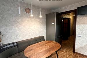 квартира за адресою Холодногірська пл., 4