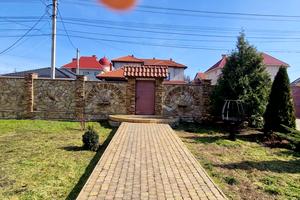 будинок за адресою смт. Авангард, Нижня, 6