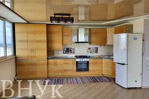 квартира за адресою Тролейбусна вул., 9-В