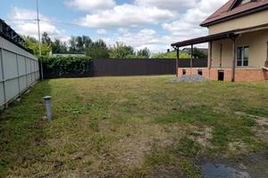будинок за адресою Центральна вул., 33р