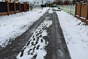 участок по адресу с. Бузовая, Маковська