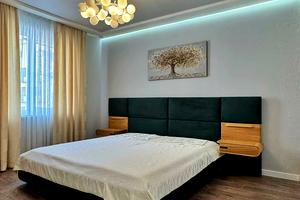 квартира за адресою Зарванська вул., 5