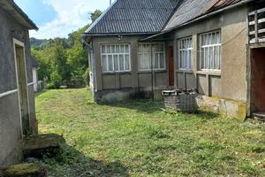 дом по адресу Головна