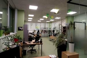 коммерческая по адресу Братів Чучупаків ул. (Смольная), 9б