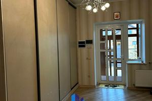 будинок за адресою Окружна