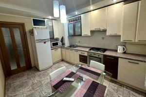 квартира по адресу Героев просп., 10