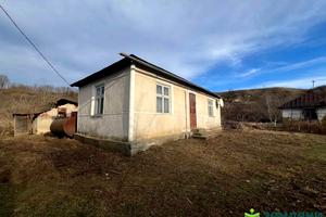 будинок за адресою с. Підпечери, Зарічанська, 3