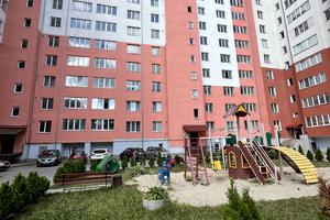 квартира за адресою Хіміків, 35а