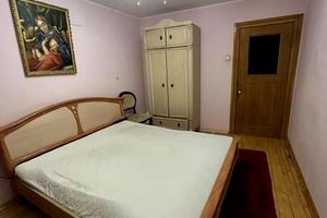 кімната за адресою Василя Симоненка вул. (), 13