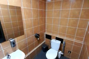 коммерческая по адресу Незалежності бульв., 14
