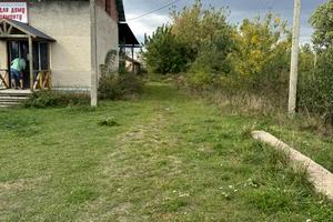 комерційна за адресою Зелена, 1